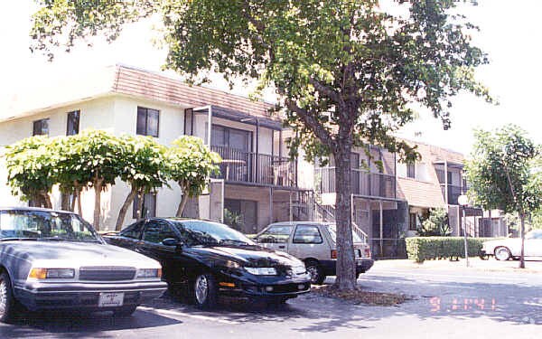 Primary Photo - Village Townhouse Of Pompano Beach