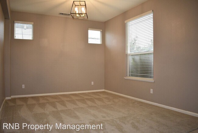 Building Photo - 5 br, 4 bath House - 2819 Hillcrest Road