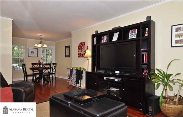 Building Photo - Townhome for Rent in Vestavia Hills, AL!! ...