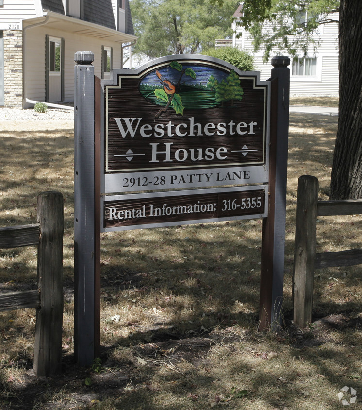 Building Photo - Westchester House