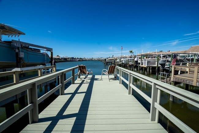 Building Photo - 128 Boca Ciega Point Blvd N