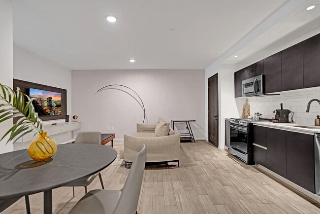 Foto del edificio - 398 NE 5th St