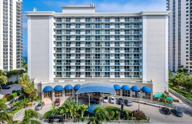 Photo - 19201 Collins Ave Apartment