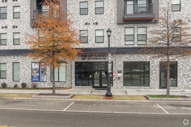 Entrada - The Lift & The Rise on Jefferson