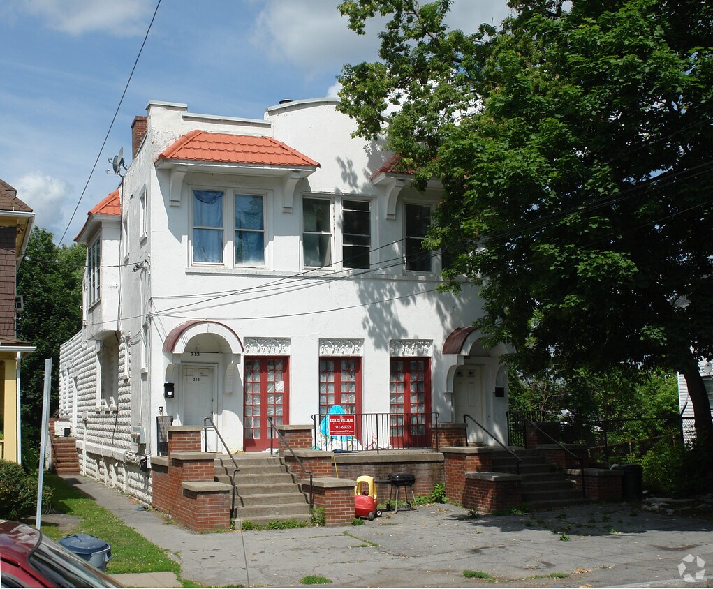Primary Photo - 313-15 Liberty St