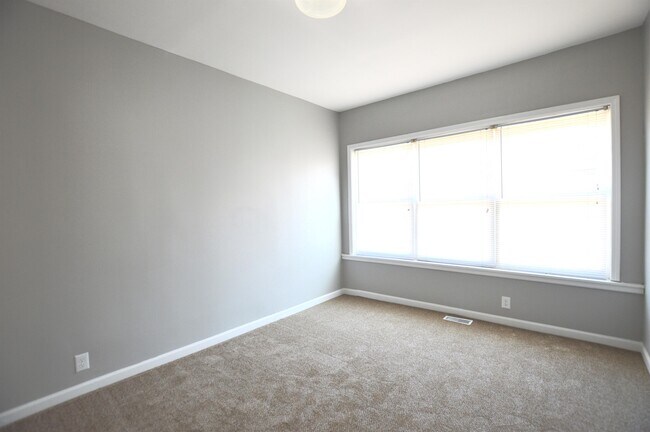 Foto del edificio - 2435 Shelby St