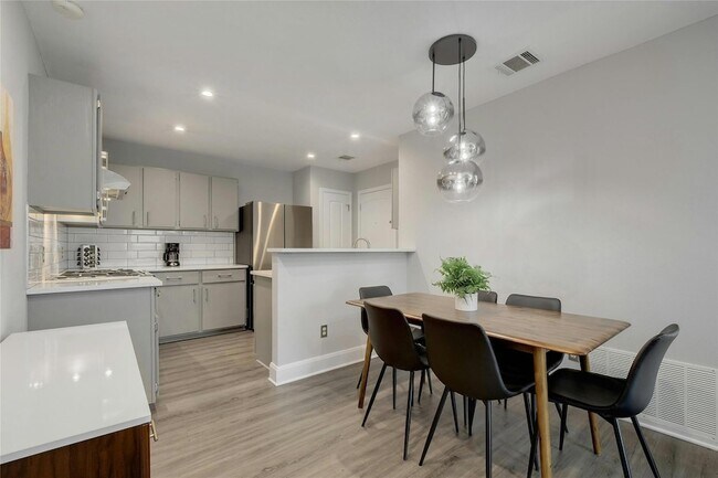 Foto del edificio - 4707 Borage Dr