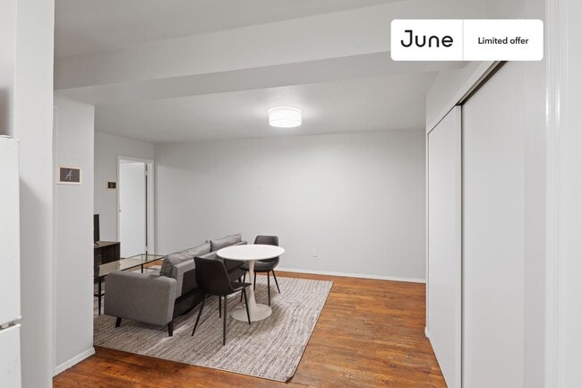Building Photo - 11-46 Welling Court