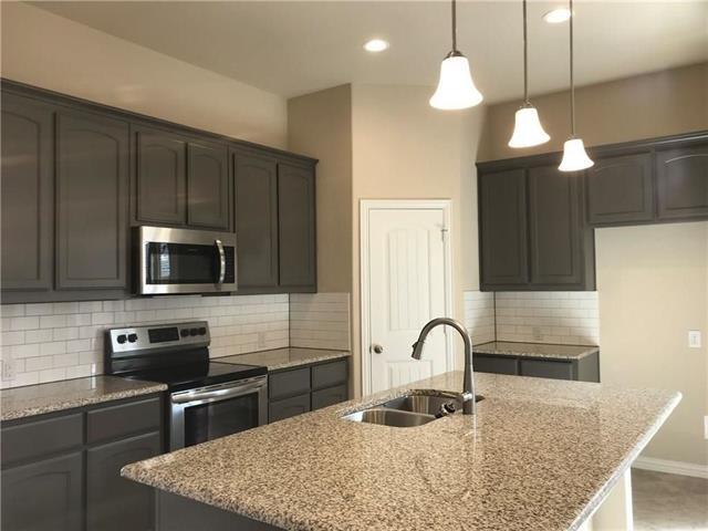 Foto del edificio - 1810 Silver Oaks Dr