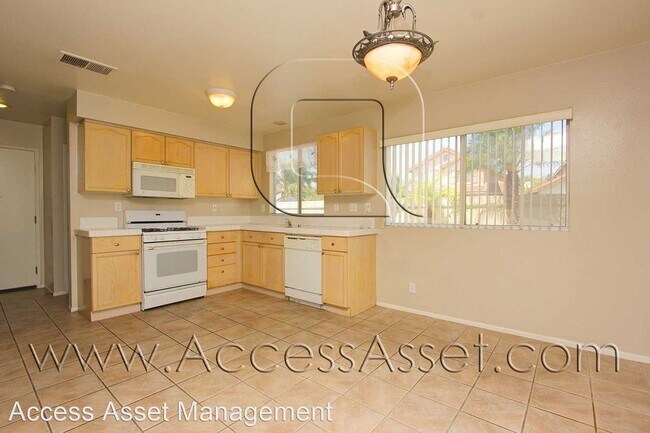 Foto del edificio - 3 br, 2.5 bath House - 877 Willowcreek Dr.