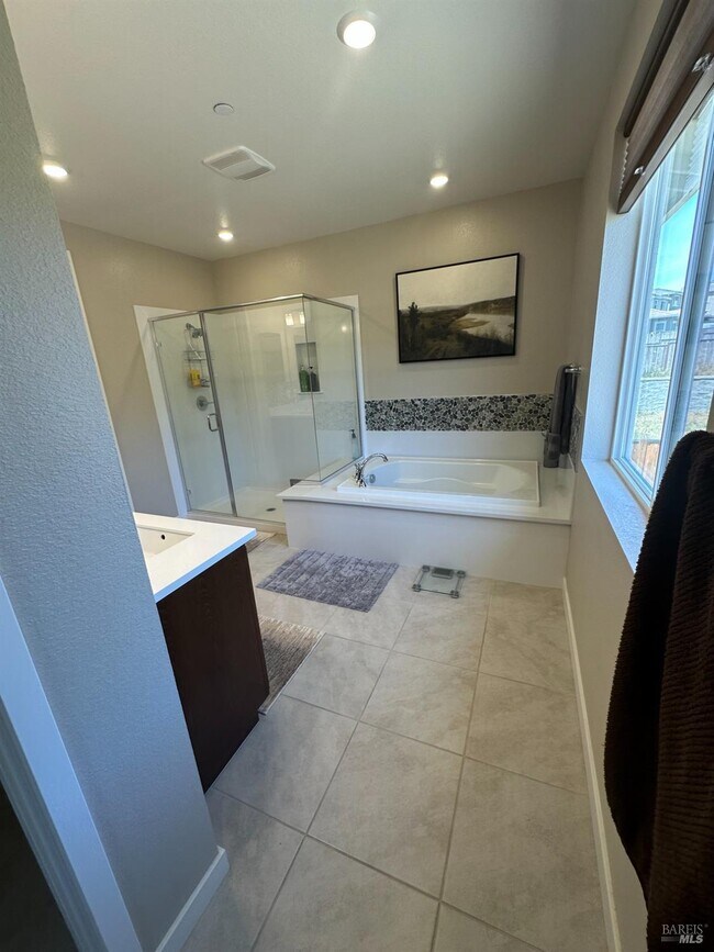 Foto del edificio - 8178 Rainwater Dr