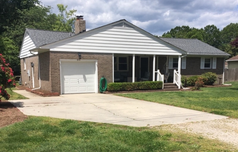 213 Mt Vernon Dr, Yorktown, VA 23693 House Rental in Yorktown, VA