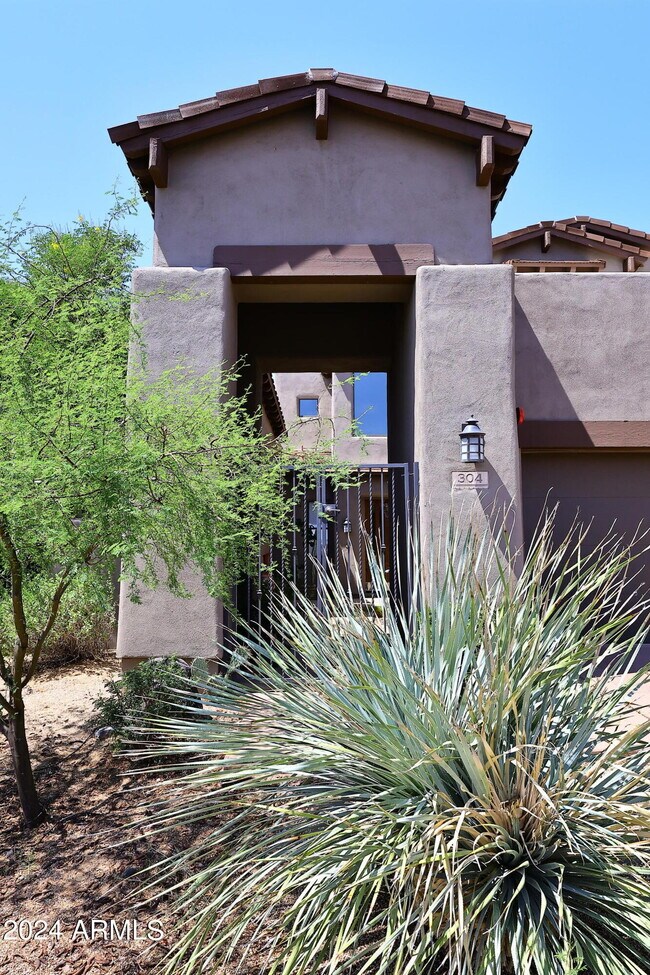 Foto del edificio - 9270 E Thompson Peak Pkwy