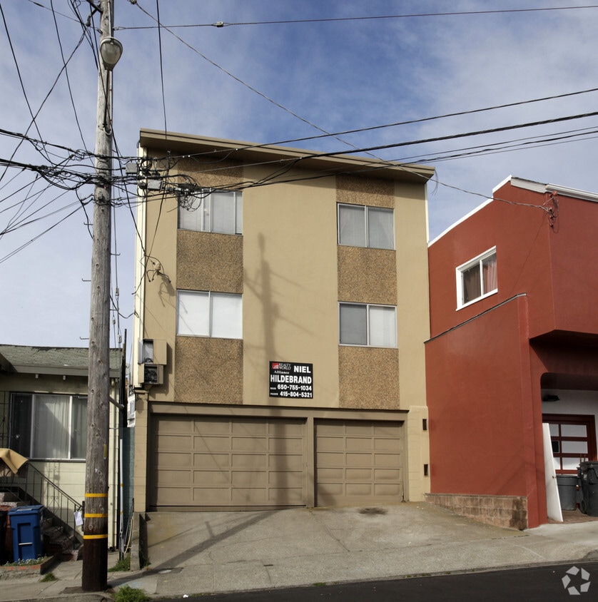 Building Photo - 55 Bepler St