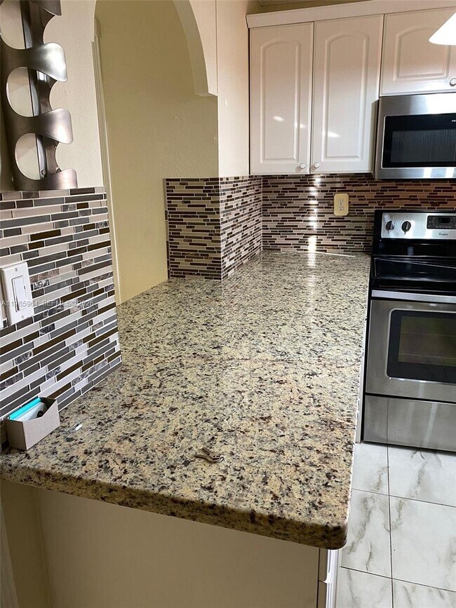 Foto del edificio - 11789 SW 18th St