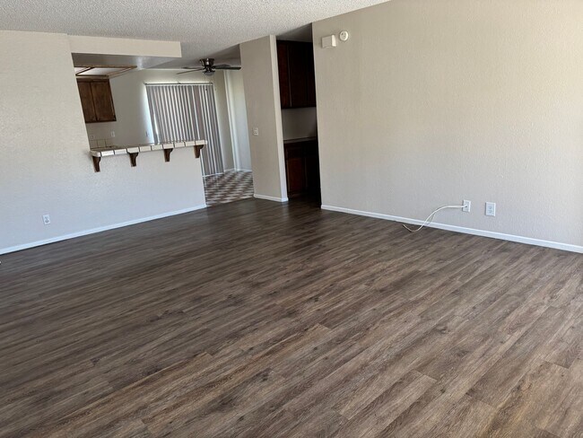 Foto del edificio - Apple Valley- Four Plex- 2 Bedrooms, 2 Bat...