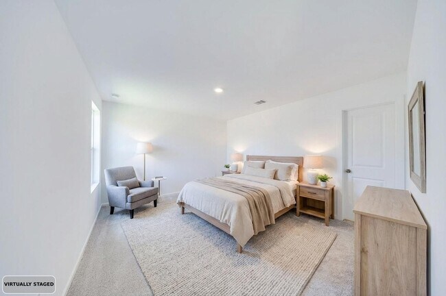 Building Photo - 3069 Fantasy Ter Dr