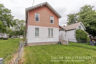Building Photo - 1319 Greenwood Ave