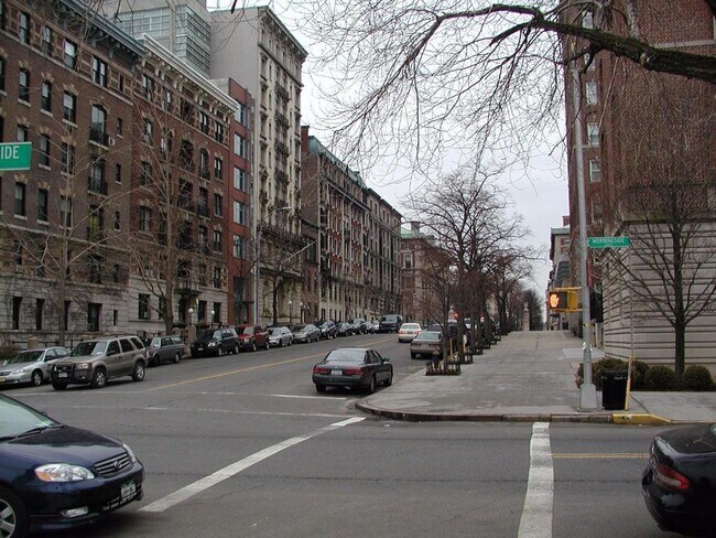 Foto del edificio - 180 Claremont Ave