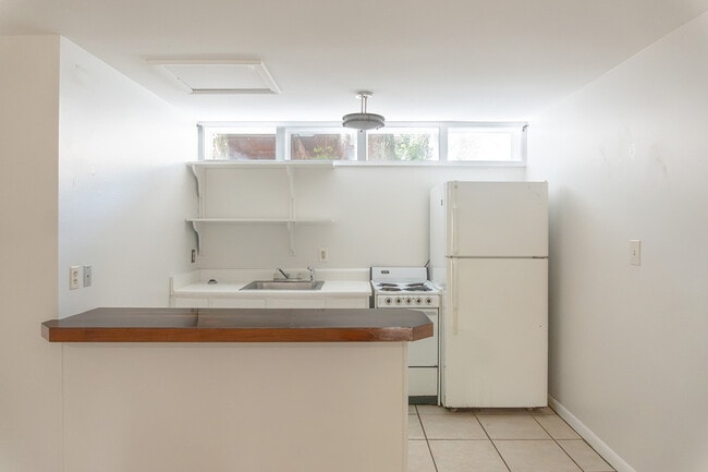 Photo - 610-612 North Magnolia Drive Apartment