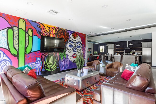 Foto del edificio - 7505 E Main St