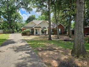 Building Photo - 364 Homewood Dr