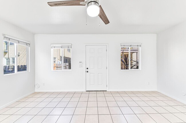 Foto del edificio - 319 Hermosa Ave