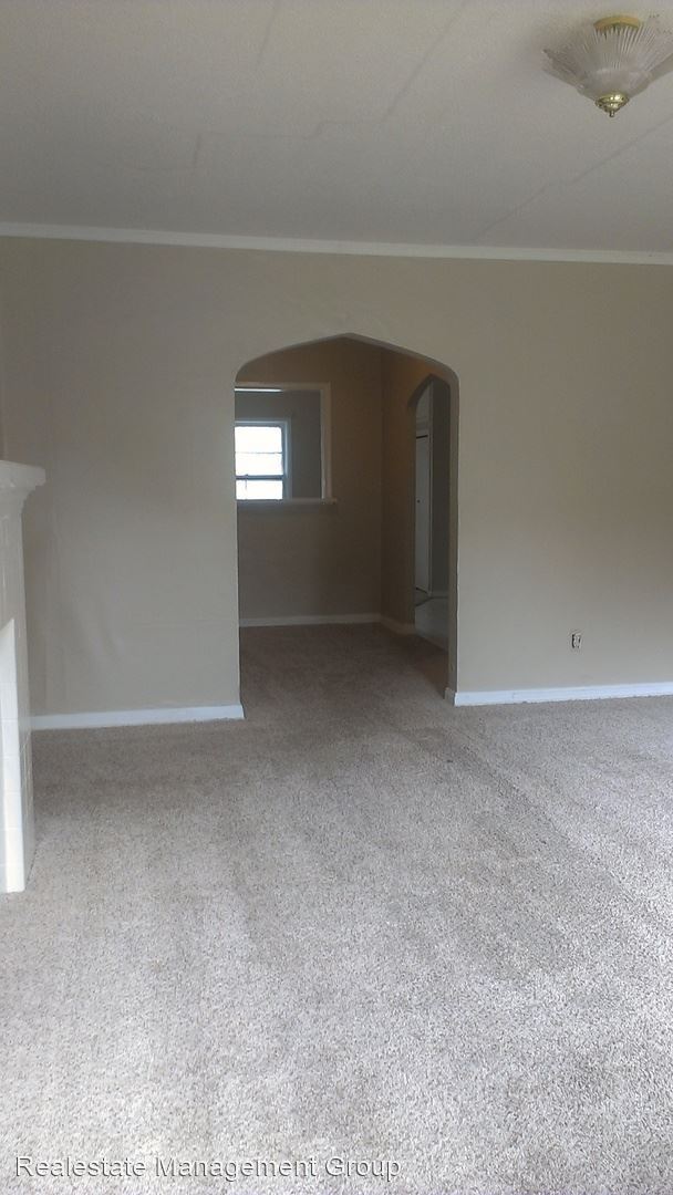 Building Photo - 3 br, 1 bath House - 5507 E Murdock