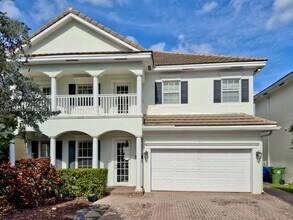 Building Photo - 1317 SW 23rd St