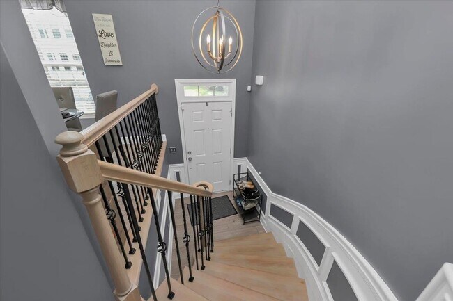 Building Photo - 6529 Bennington Bluff Ct