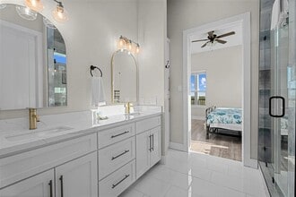 Building Photo - 25803 Bay Breeze Dr