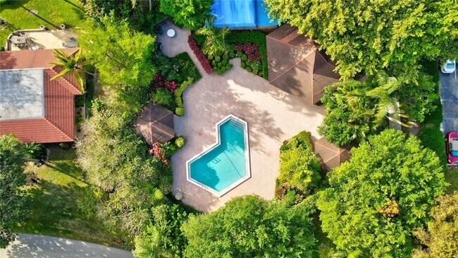 Foto del edificio - 2800 N Palm Aire Dr