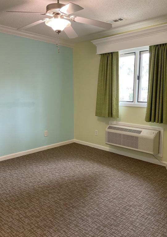 Building Photo - 206 Double Eagle Dr