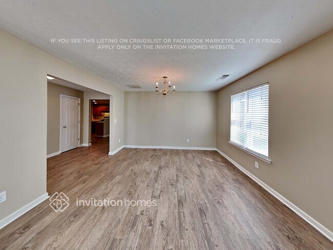 Foto del edificio - 4536 Parkway Cir