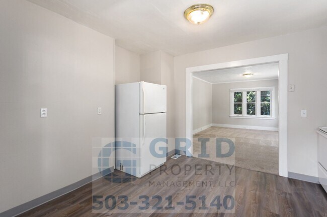 Foto del edificio - 2 Bedroom Home Available in Southeast Wood...