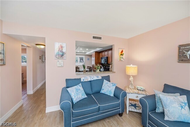 Building Photo - 5255 Coronado Pkwy