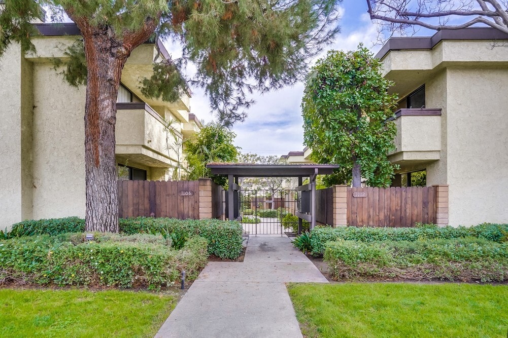 1106 La Cadena Ave, Arcadia, CA 91007 Townhome Rentals in Arcadia CA