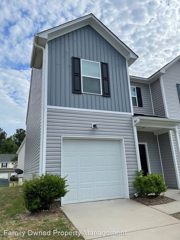 Primary Photo - 3 br, 2.5 bath House - 540 Truman Drive