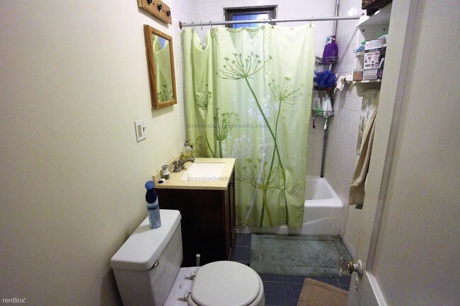 Building Photo - 2 br, 1 bath  - 5 Bellavista Road #BS