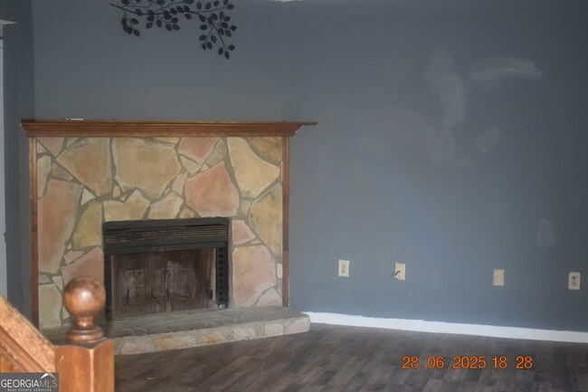 Building Photo - 4340 Barrington Pl
