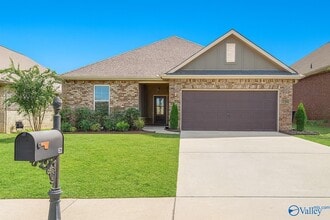 Building Photo - 132 Riverfront Dr