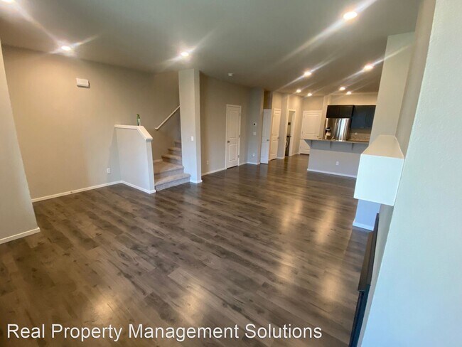 Building Photo - 3 br, 2.5 bath House - 16111 NW Pristine Ln