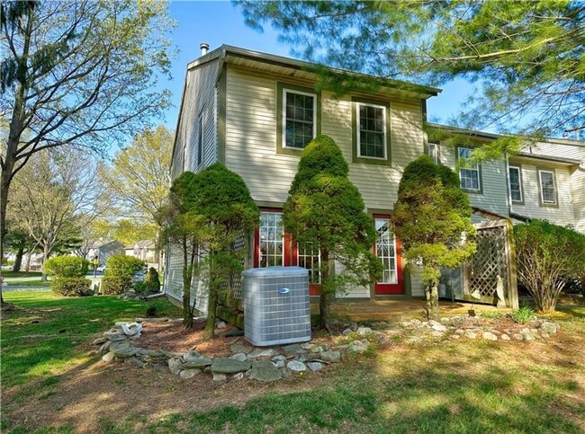 Foto del edificio - Available! Beautiful End Unit Condo in Bet...