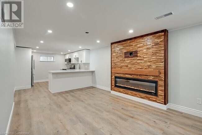 Photo du bâtiment - 66 E 41st St