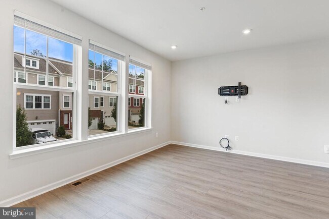 Foto del edificio - 23450 Sugar Pine Ln