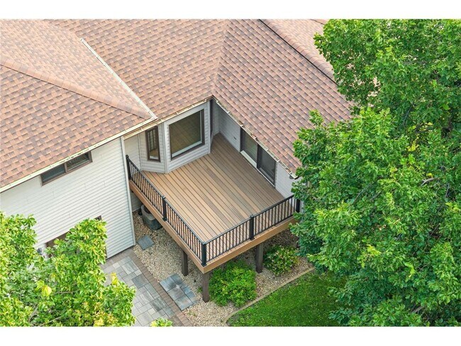 Foto del edificio - 1008 3rd St NE