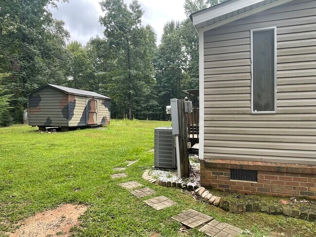Building Photo - 173 Zuber Way