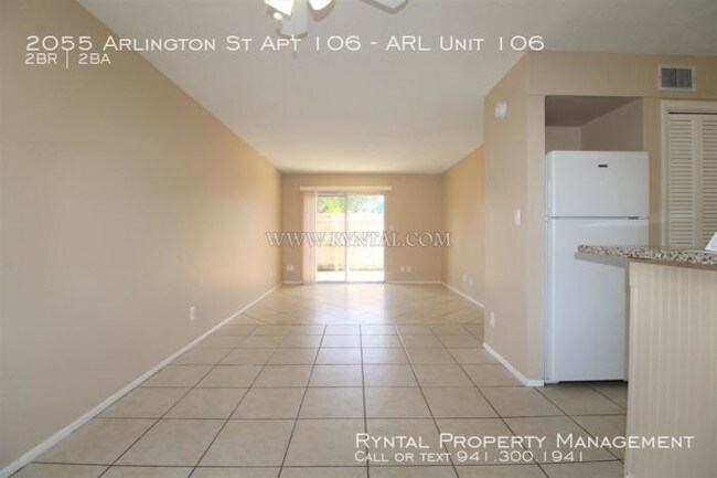 Building Photo - 2 bedroom in Sarasota FL 34239