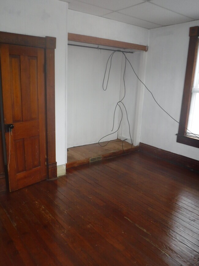 1506 N 11th St Unit 1508, Saint Joseph, MO 64501 Apartments in Saint