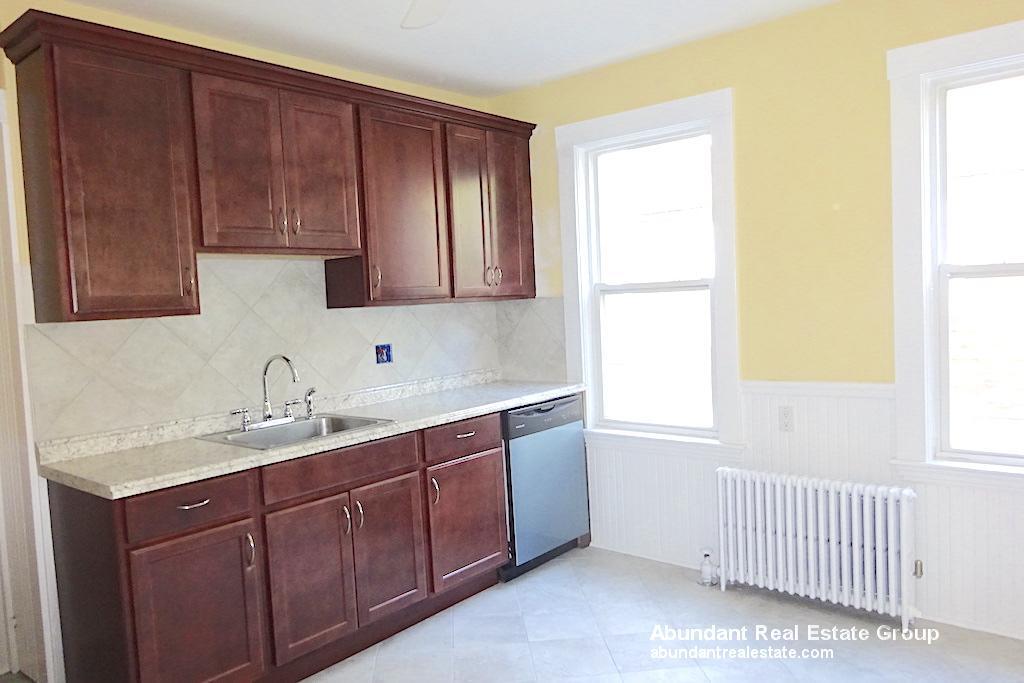 Primary Photo - 58 Dartmouth St